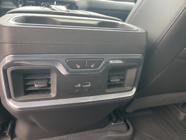 Used 2022 Chevrolet Silverado 1500 High Country image 24