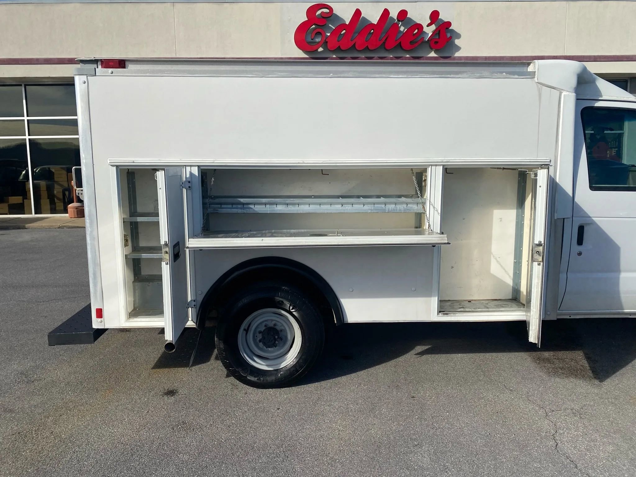 Used 2015 Ford E-350 and Econoline 350 Super Duty w/ Power Windows & Locks Group RWD image 20