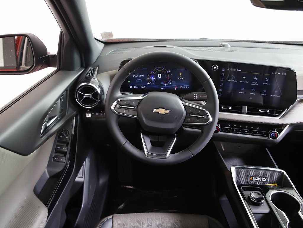 New 2026 Chevrolet Equinox LT w/ Convenience Package II image 17