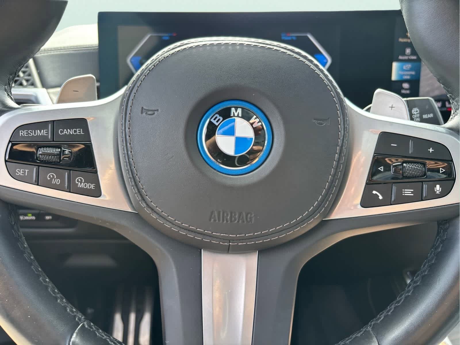 Certified 2024 BMW X5 xDrive50e w/ M Sport Package image 32