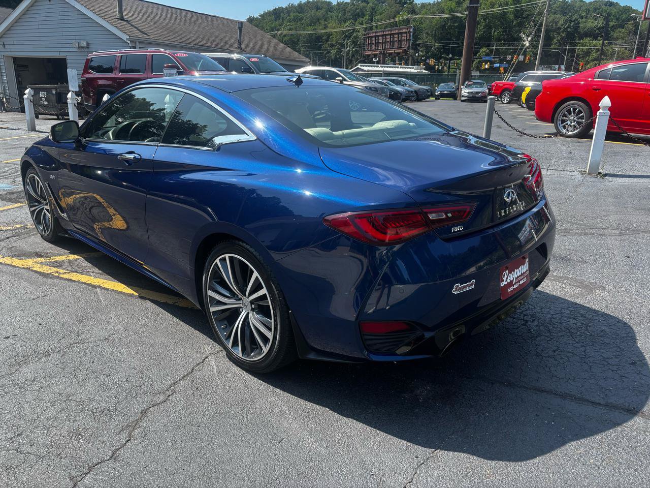 Used 2017 INFINITI Q60 3.0t w/ Premium Plus Package 3.0T AWD/4WD image 5