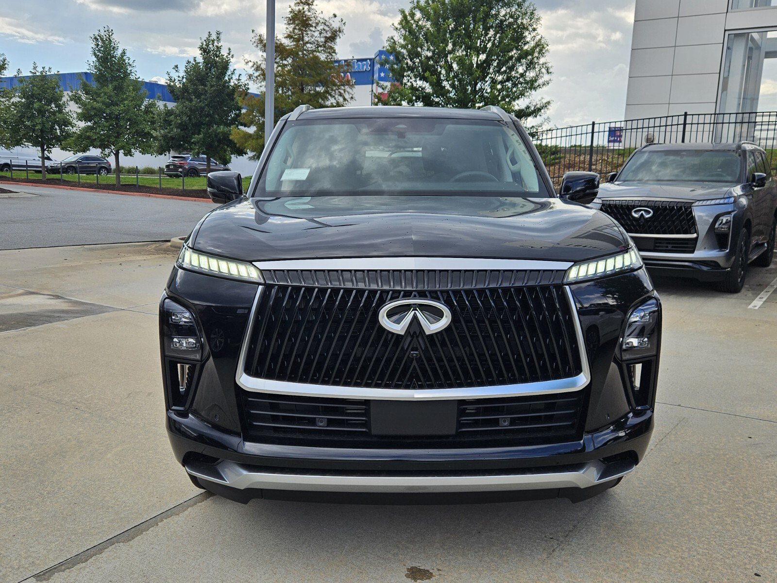 New 2026 INFINITI QX80 Pure w/ Cargo Package AWD/4WD image 2
