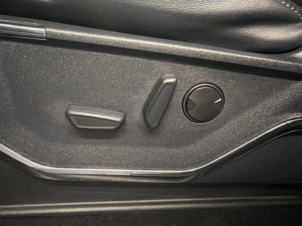 Certified 2023 Ford F150 Lariat AWD/4WD image 30