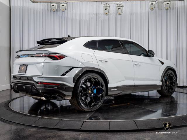 Used 2024 Lamborghini Urus Performante AWD/4WD image 23
