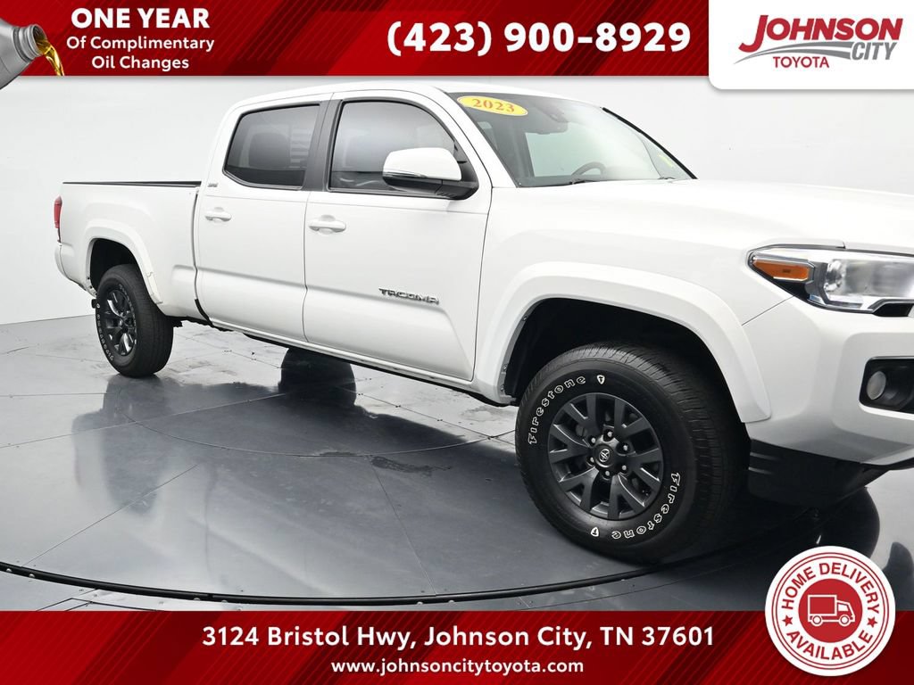 Used 2023 Toyota Tacoma SR5 w/ Technology Package AWD/4WD image 1