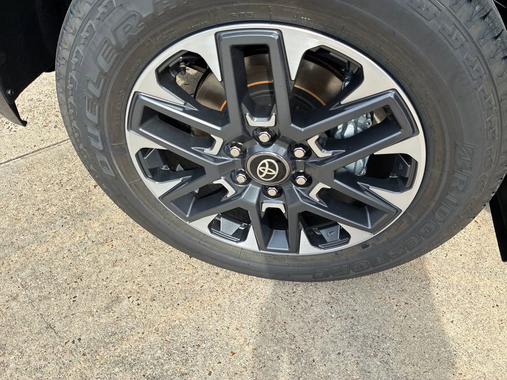 New 2026 Toyota Tundra Limited image 29