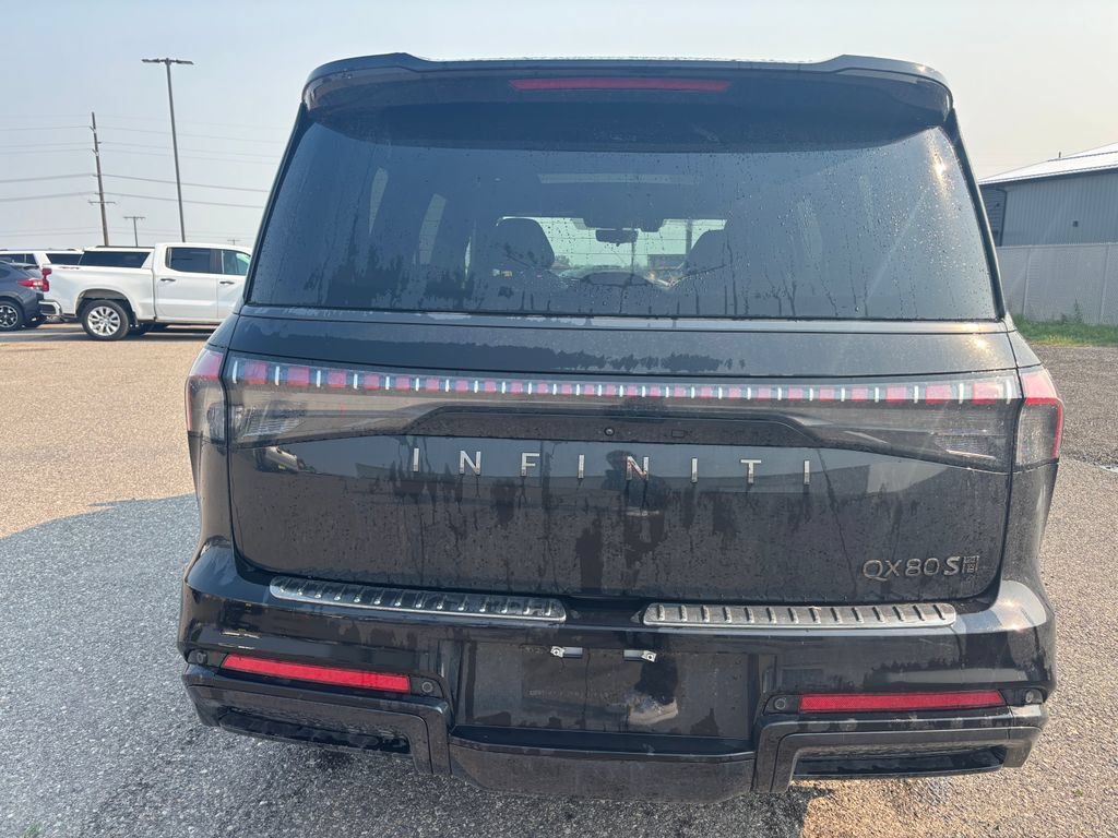 Used 2026 INFINITI QX80 4WD image 3