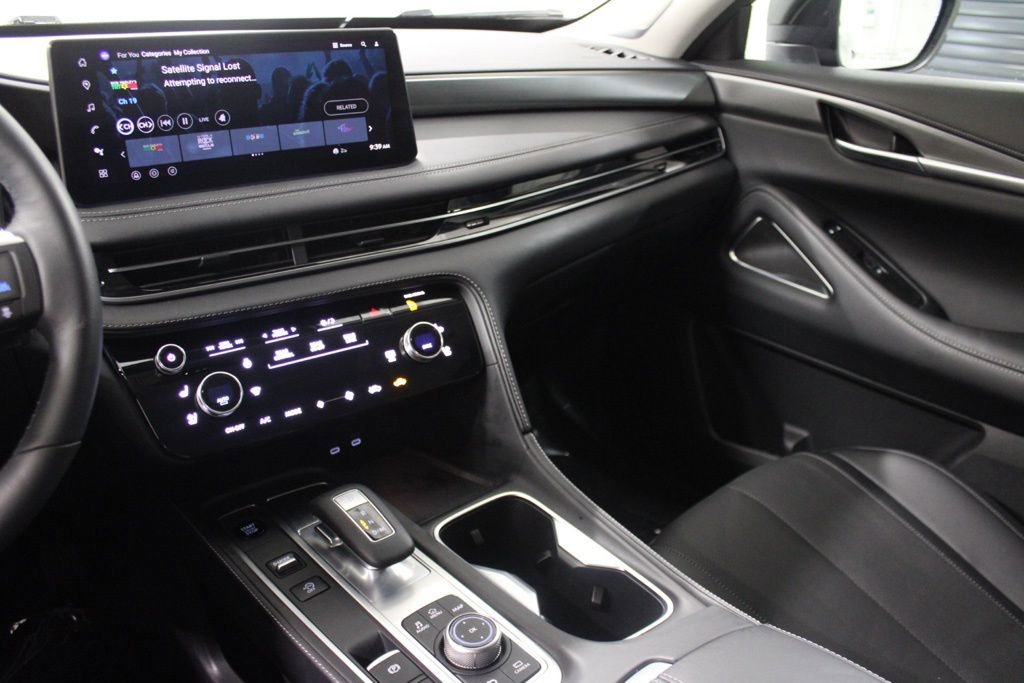 Certified 2026 INFINITI QX60 Luxe w/ Cargo Package image 31