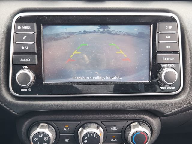 Used 2020 Nissan Versa S FWD image 11