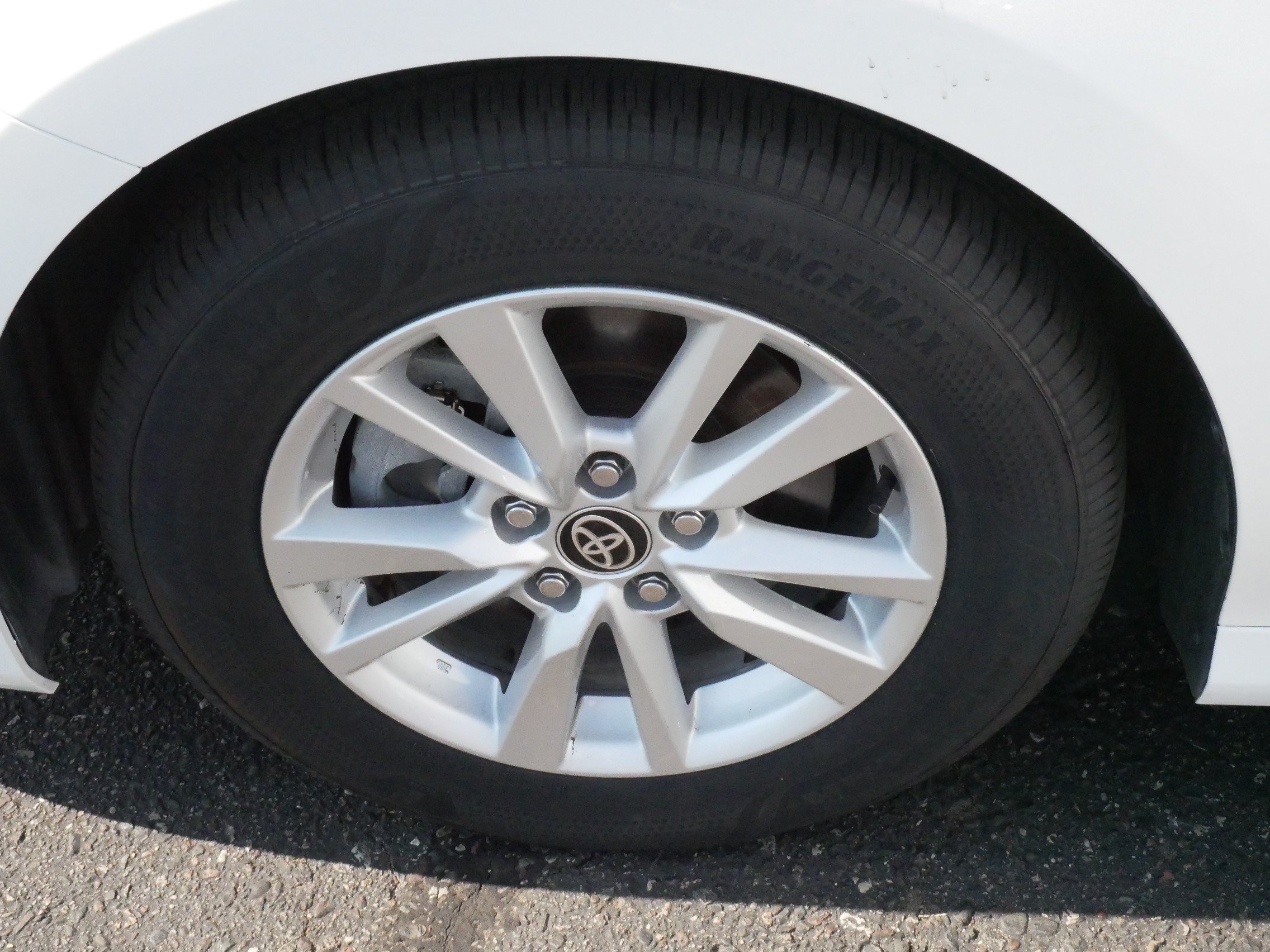 Certified 2025 Toyota Camry LE FWD image 15