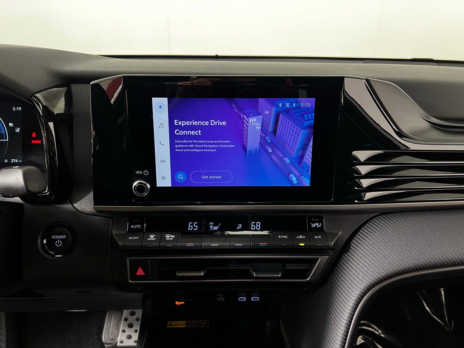 Certified 2025 Toyota Camry SE image 17