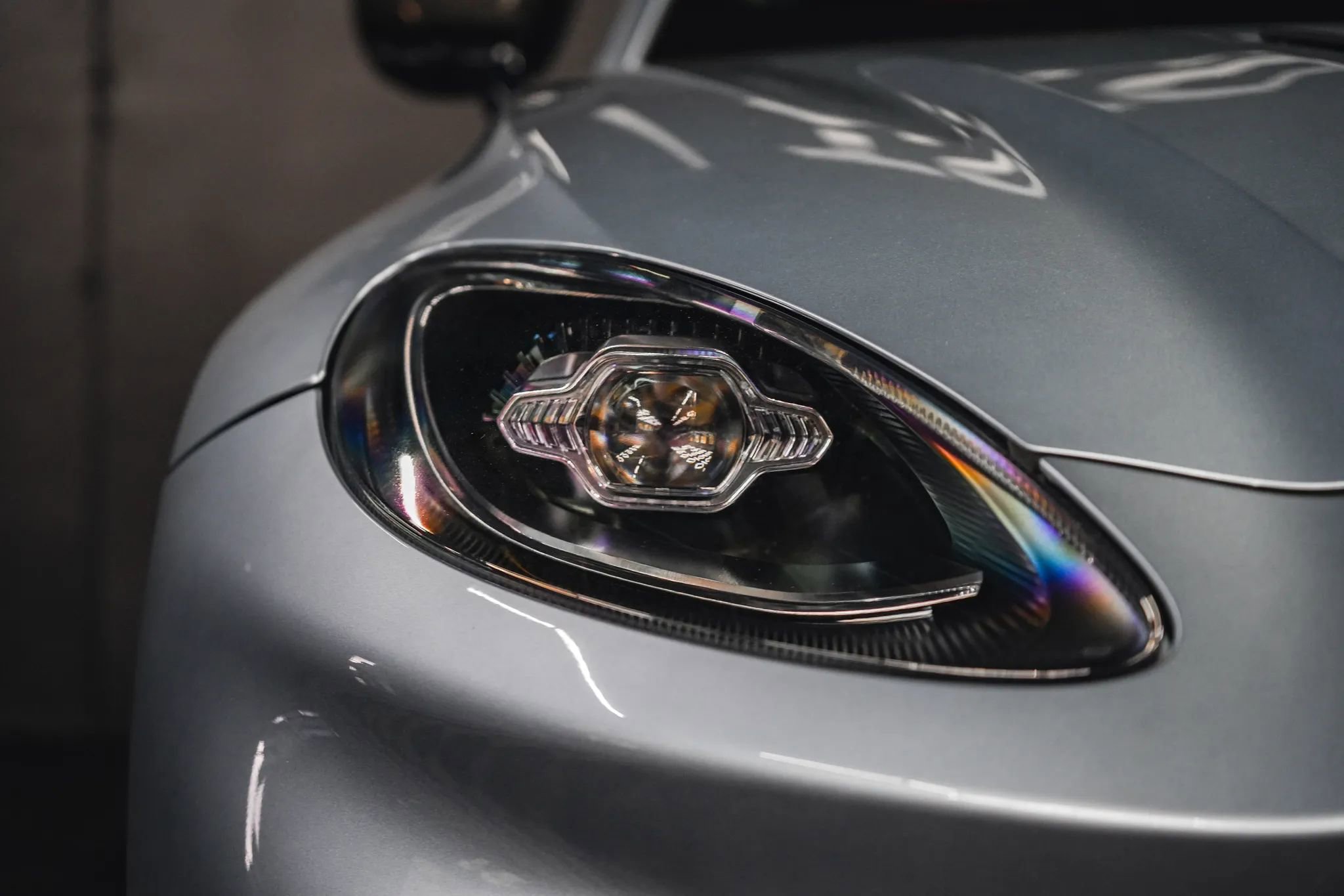 Used 2021 Aston Martin DBX AWD/4WD image 13