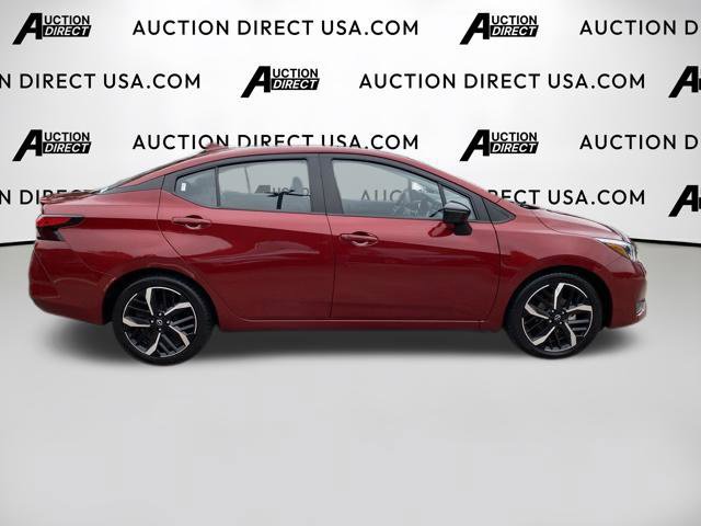 Used 2025 Nissan Versa SR FWD image 22