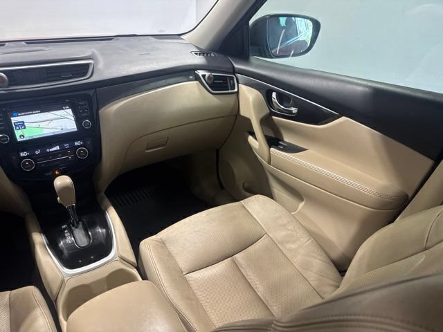 Used 2015 Nissan Rogue SL FWD image 21