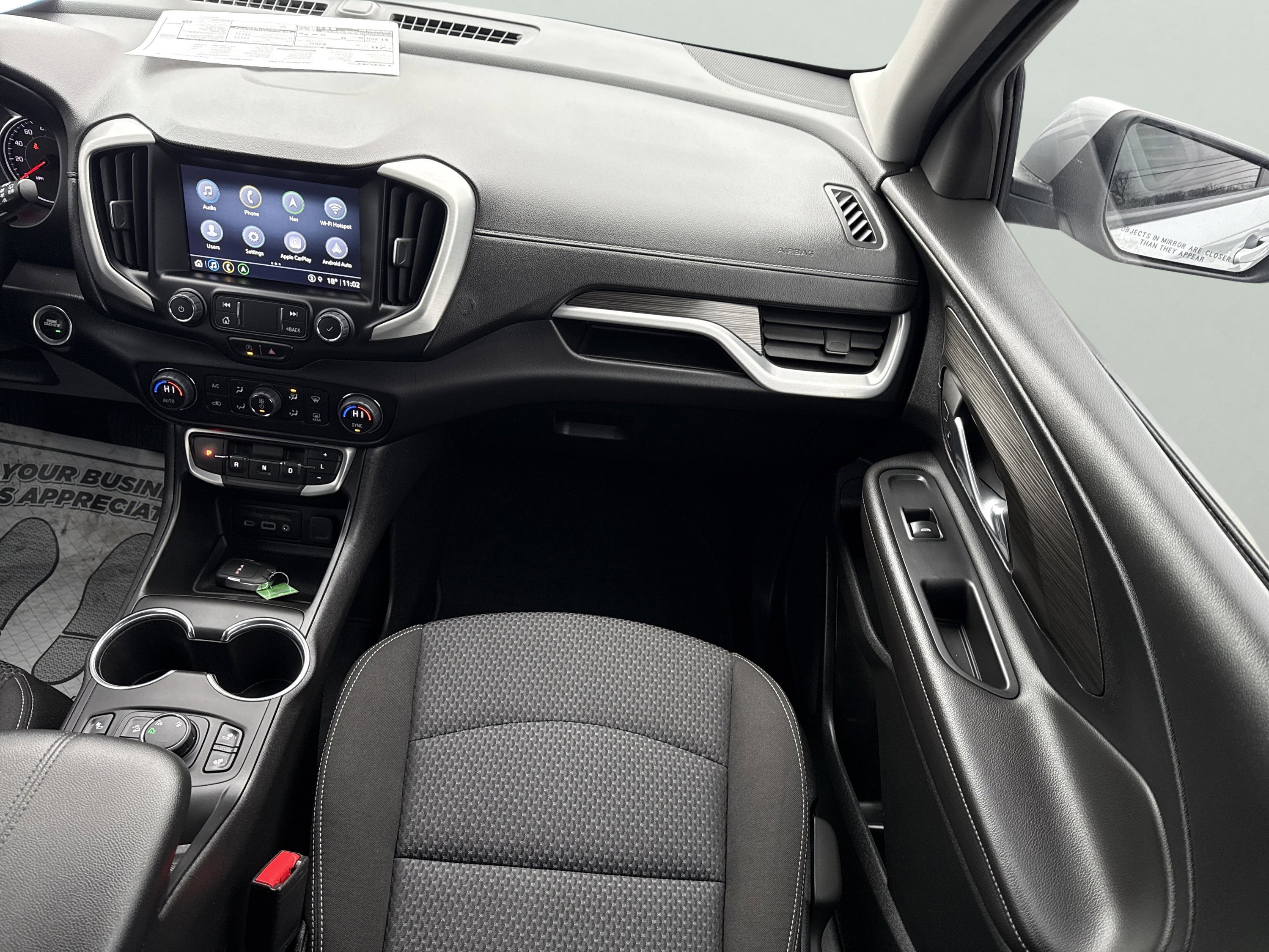 Used 2022 GMC Terrain SLE w/ Driver Convenience Package image 14