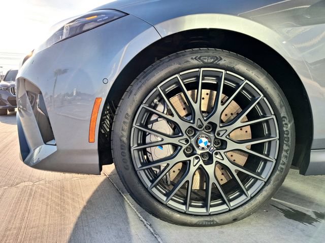 New 2026 BMW M235i xDrive w/ M Performance Package AWD/4WD image 28