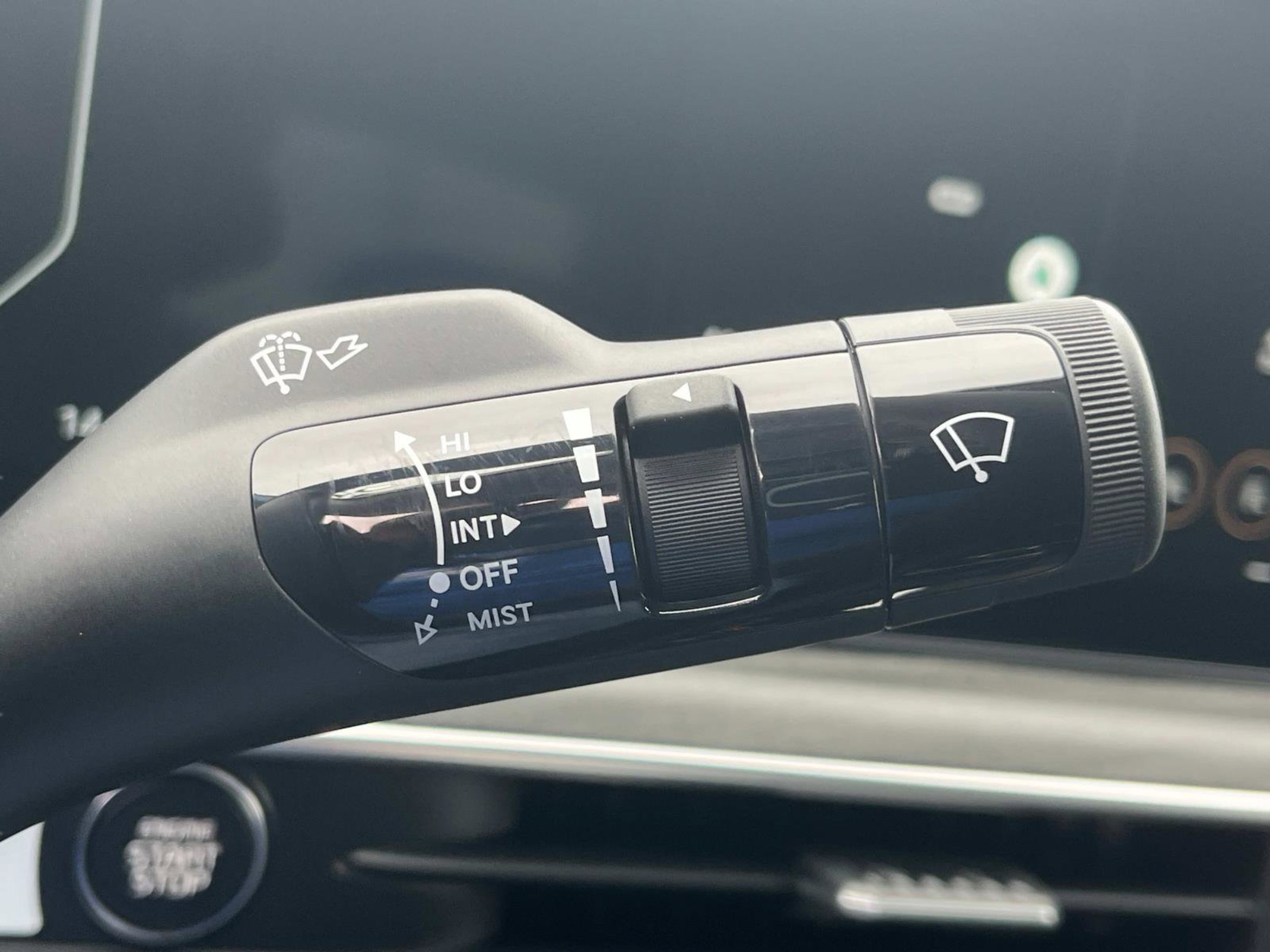 New 2025 Kia K5 EX FWD image 38
