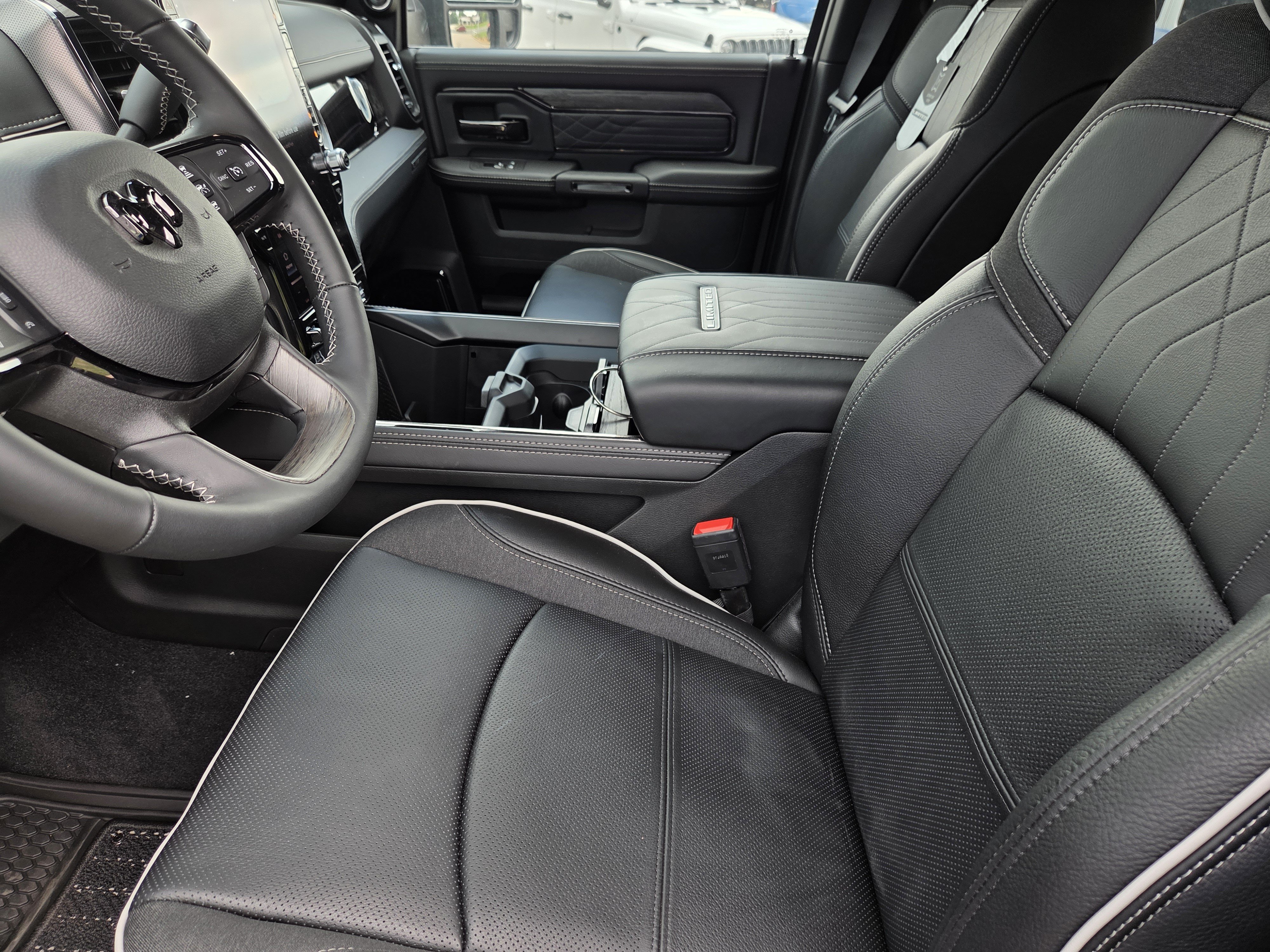 New 2026 RAM 2500 Limited AWD/4WD image 20