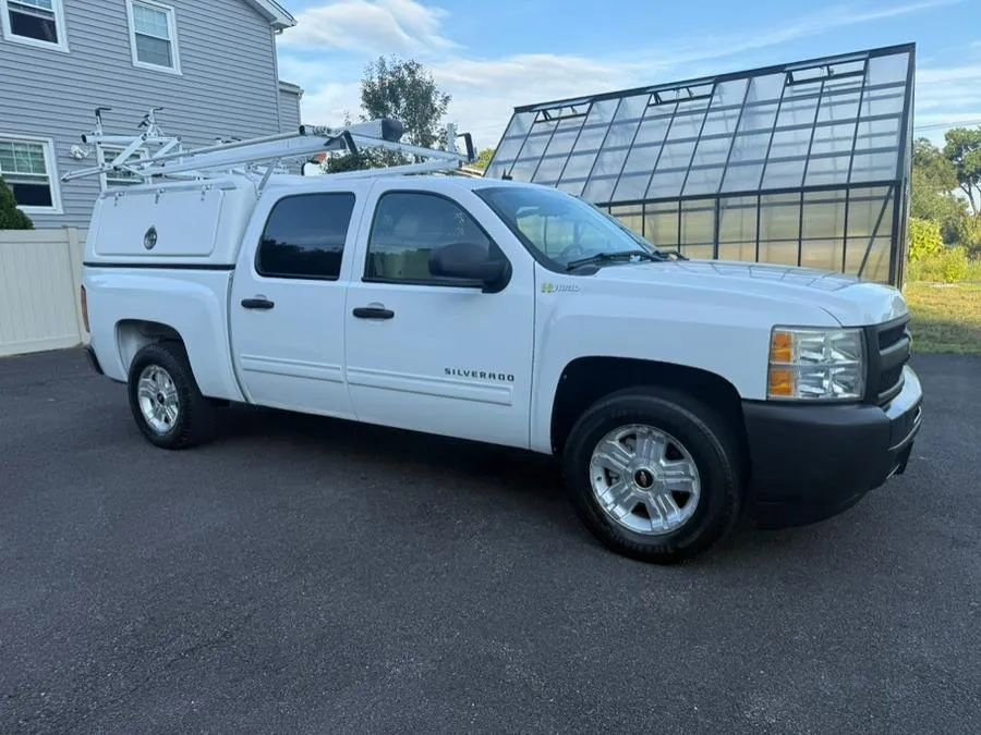 Used 2011 Chevrolet Silverado 1500 2WD Crew Cab Hybrid image 11