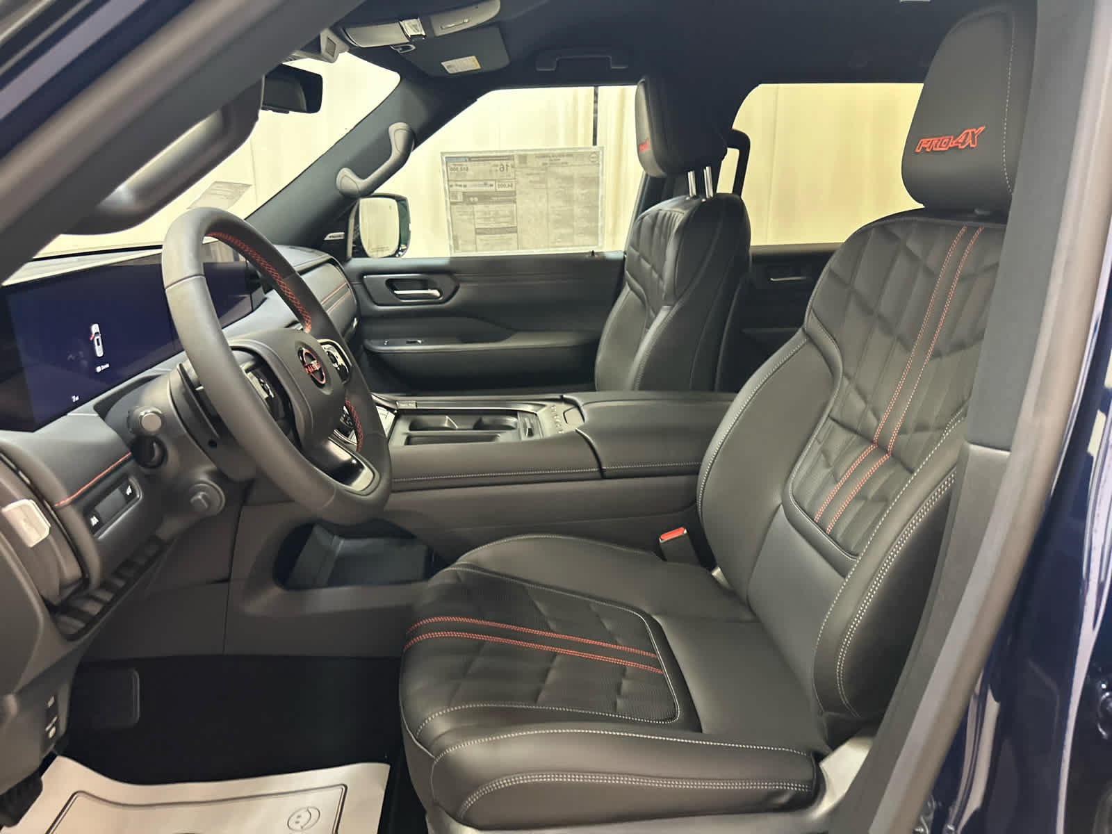 New 2025 Nissan Armada PRO-4X AWD/4WD image 4