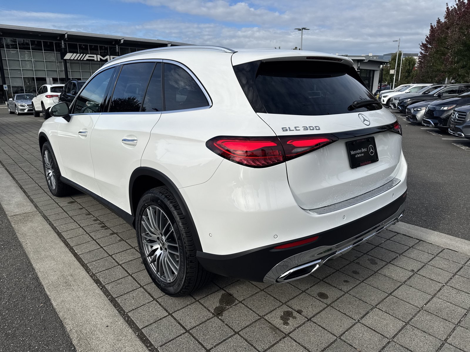 Certified 2026 Mercedes-Benz GLC 300 4MATIC image 8
