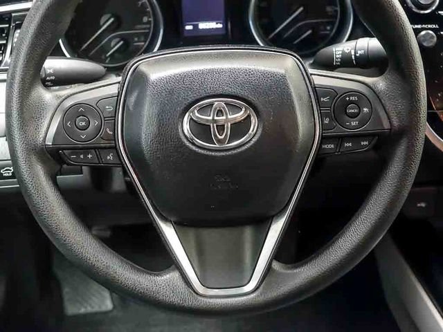 Used 2020 Toyota Camry LE w/ Convenience Package FWD image 14