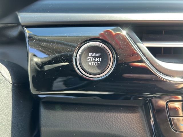 Certified 2024 Kia Seltos S image 18