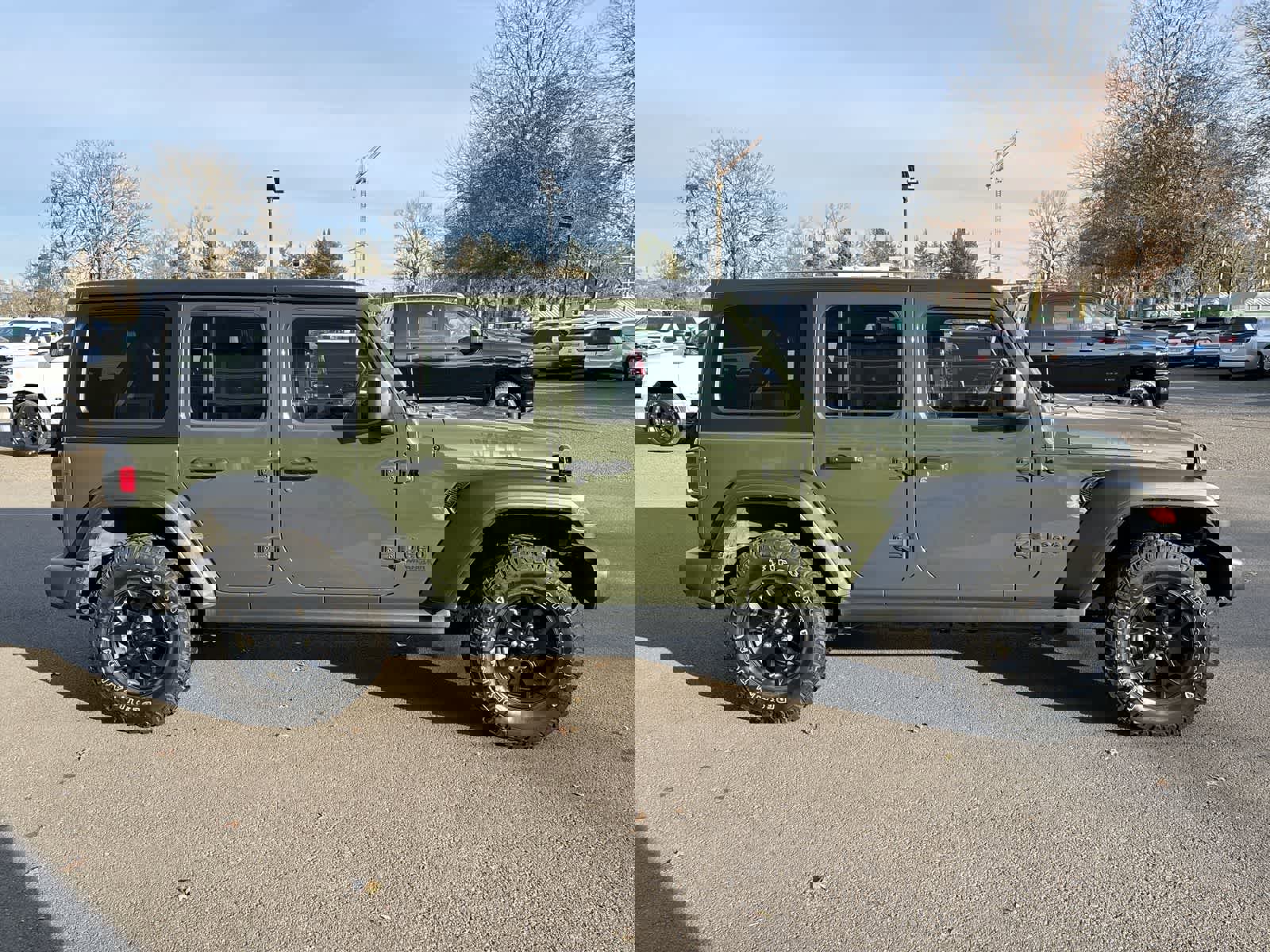 Used 2021 Jeep Wrangler Unlimited Sport image 4