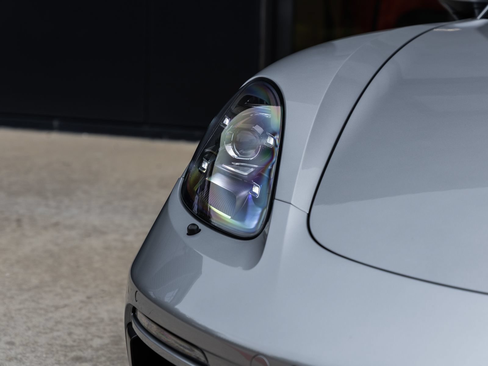 Certified 2018 Porsche 718 Cayman GTS RWD image 18