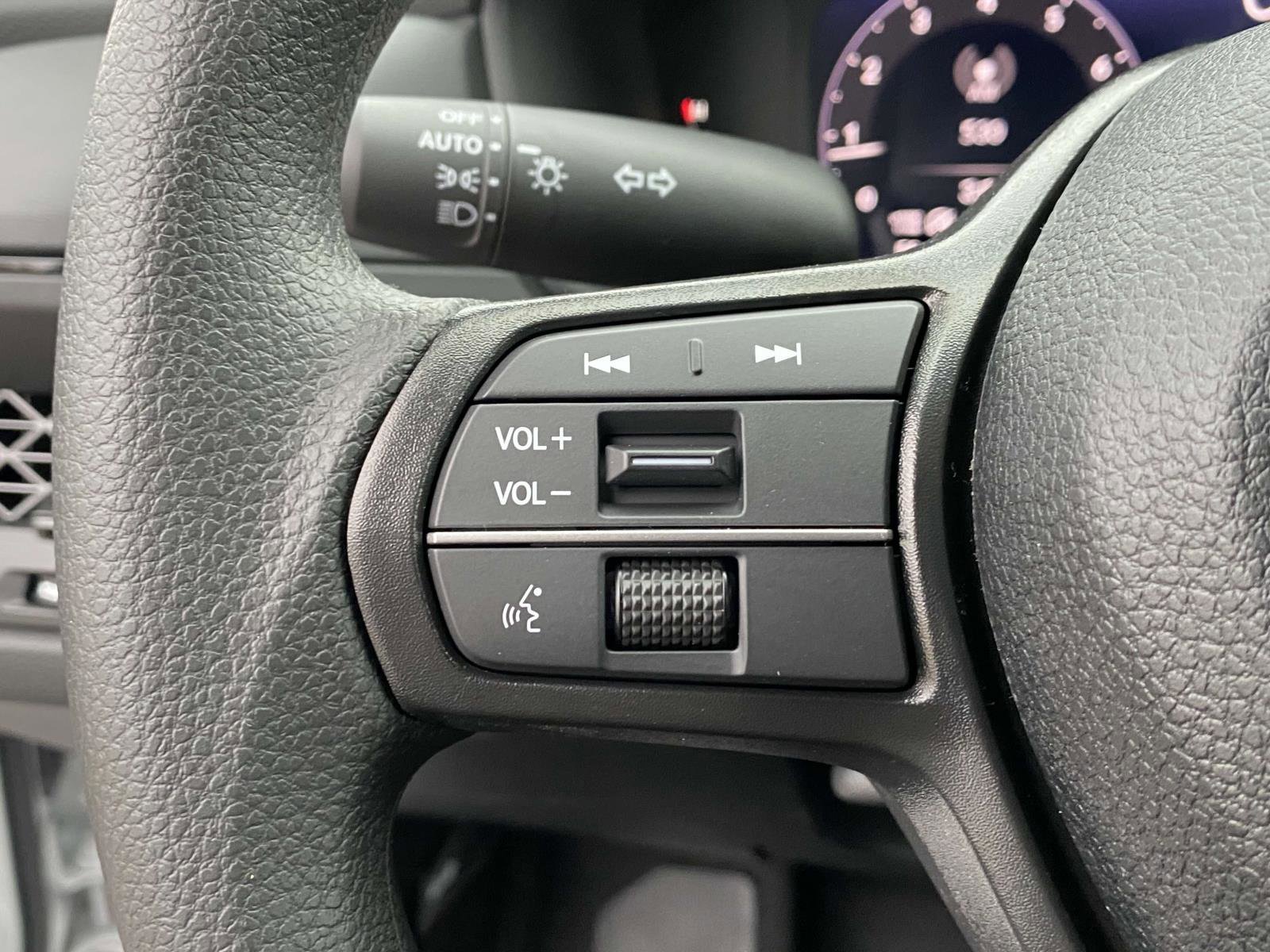 New 2025 Honda Accord LX image 15