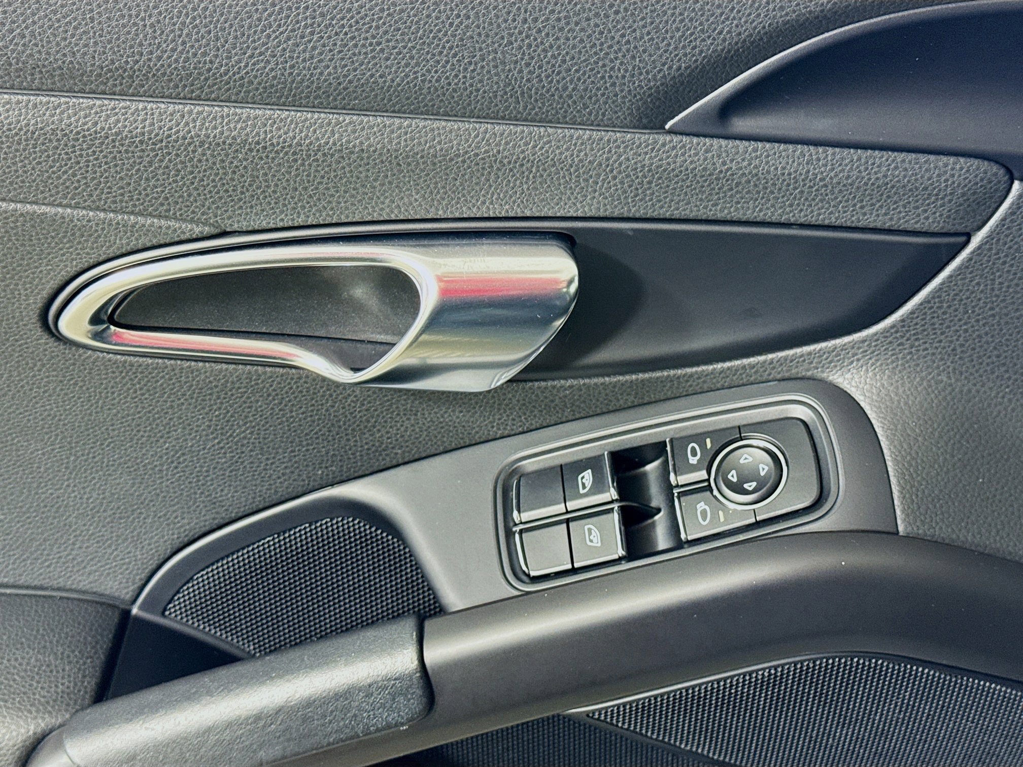 Certified 2018 Porsche 718 Cayman image 11