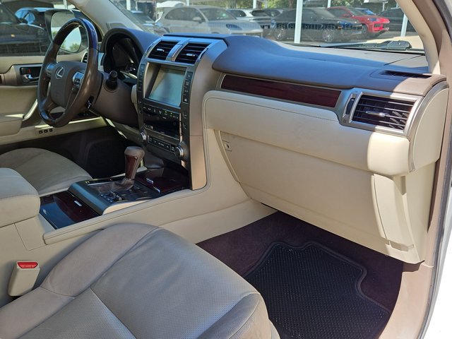 Used 2018 Lexus GX 460 Premium w/ Premium Package AWD/4WD image 23