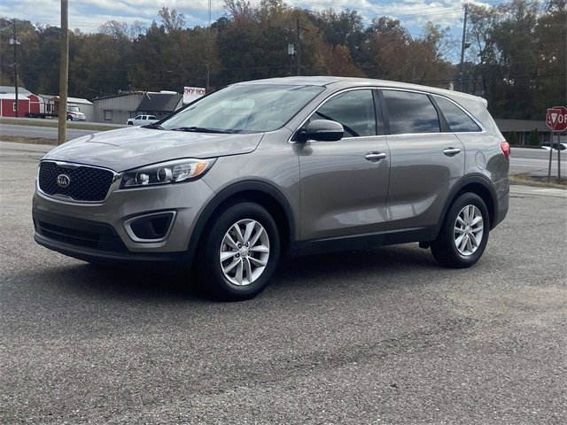 Used 2017 Kia Sorento L image 7