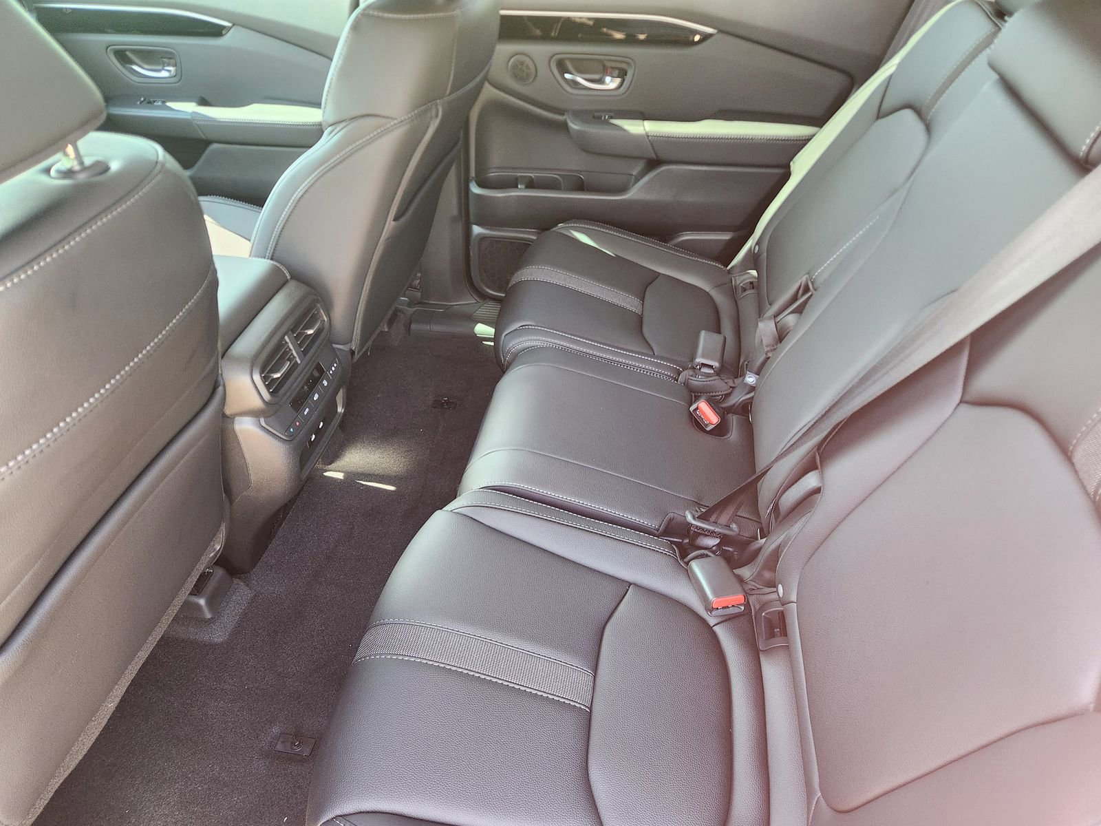 New 2026 Honda Pilot EX-L image 24