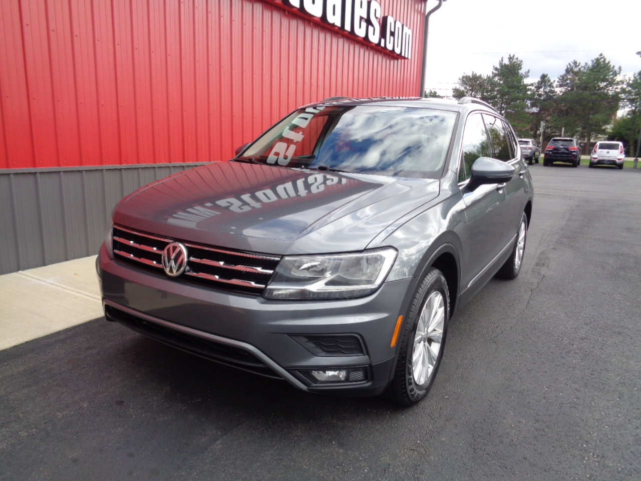 Used 2018 Volkswagen Tiguan SE