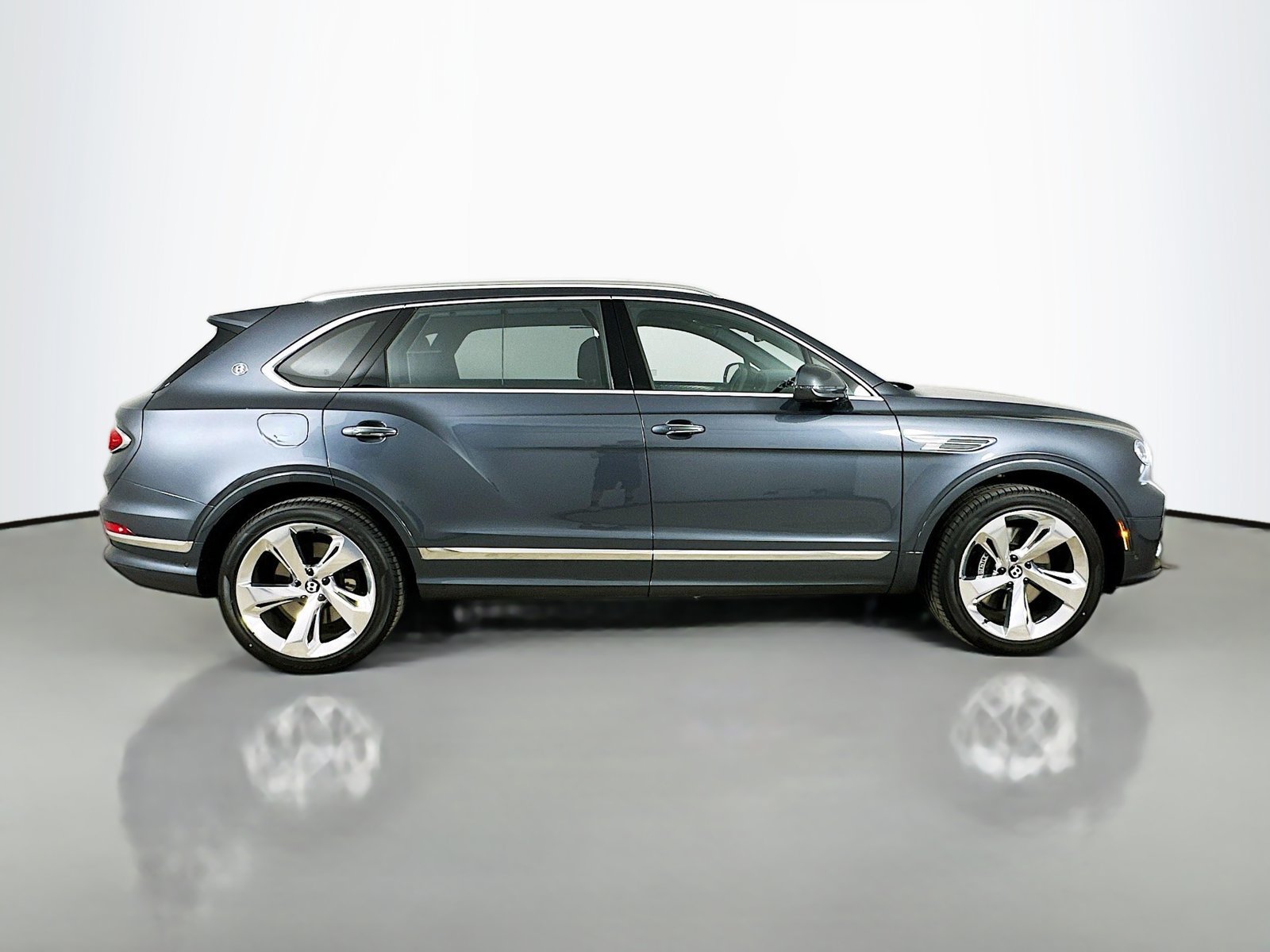 New 2026 Bentley Bentayga Extended Wheelbase AWD/4WD image 5