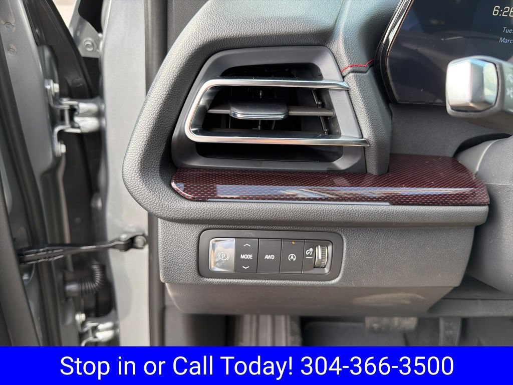 New 2026 Chevrolet Traverse RS w/ LPO, Floor Liner Package AWD/4WD image 22