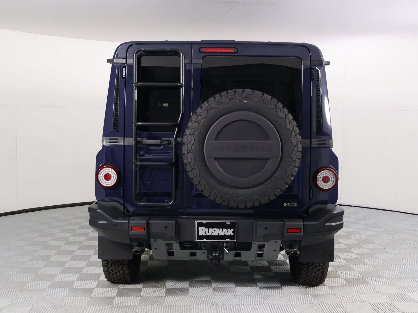 Used 2025 INEOS Grenadier Station Wagon AWD/4WD image 5