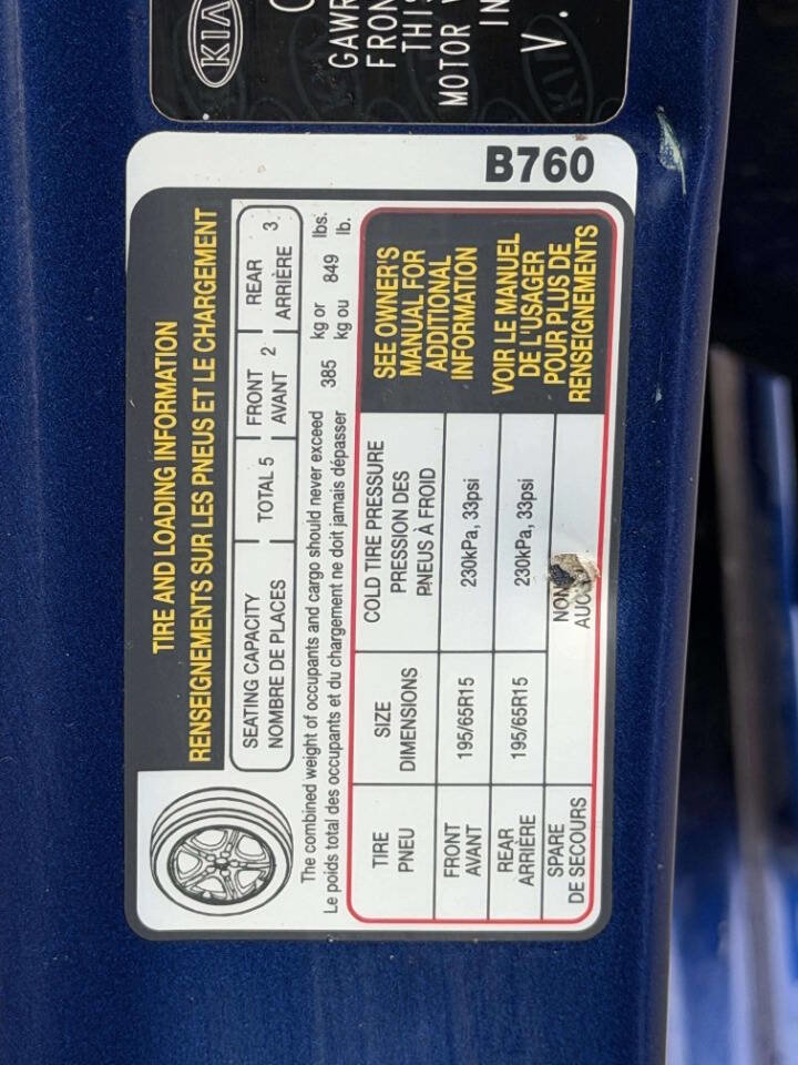 Used 2017 Kia Forte LX image 13