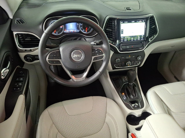Used 2020 Jeep Cherokee Limited FWD image 2