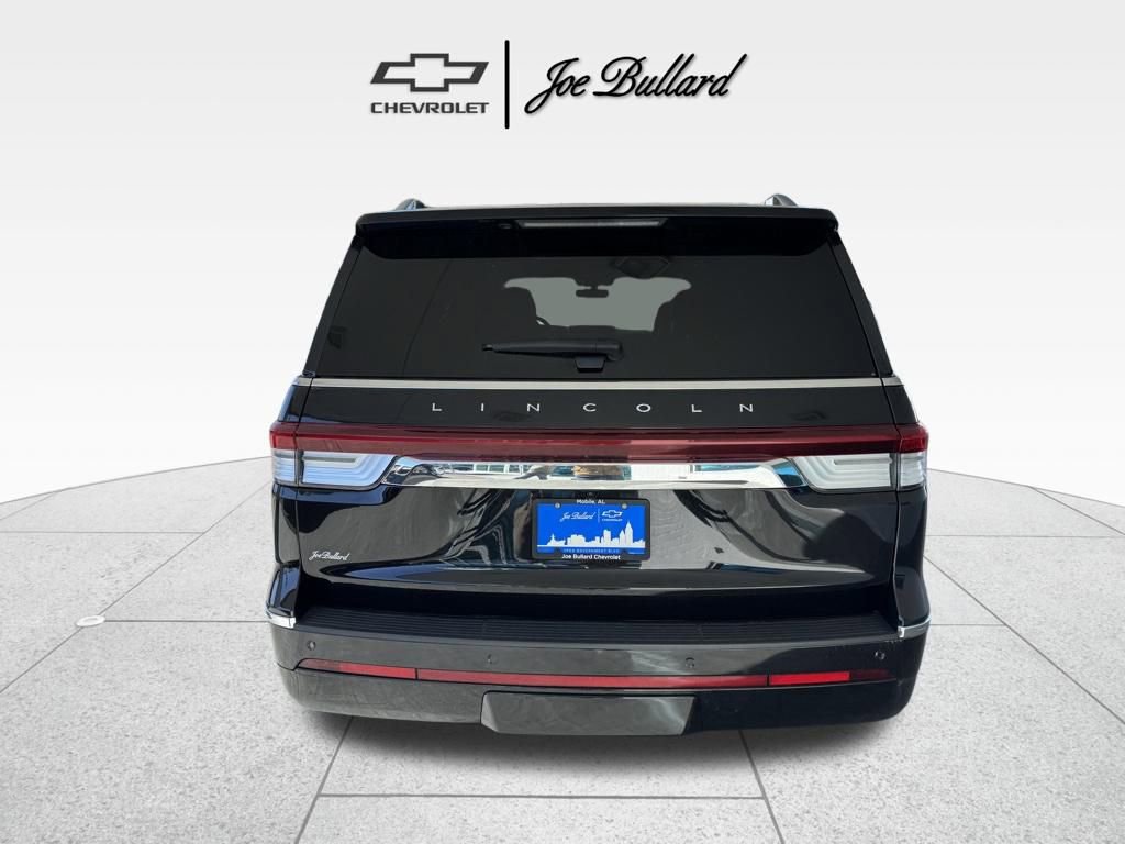 Used 2023 Lincoln Navigator L Reserve image 8