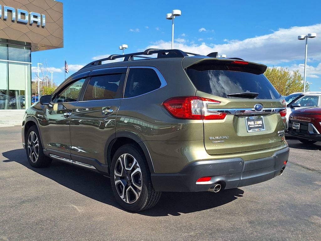 Used 2023 Subaru Ascent Touring AWD/4WD image 5
