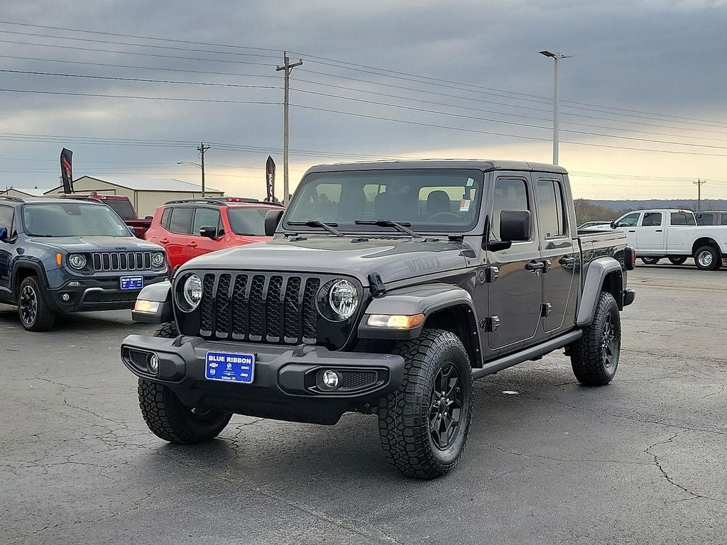 Used 2022 Jeep Gladiator Sport AWD/4WD image 2
