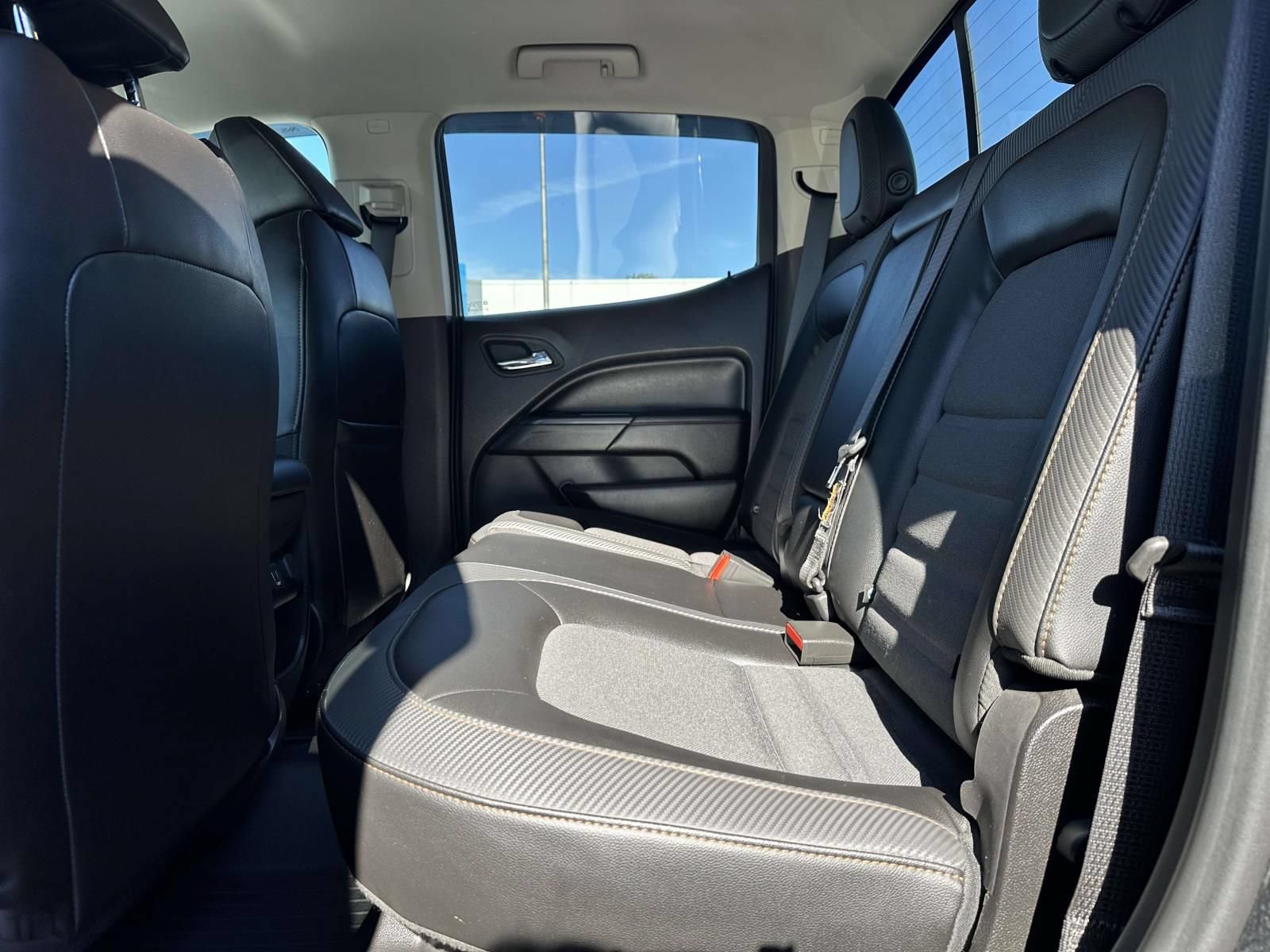 Used 2022 GMC Canyon AT4 w/ Trailering Package AWD/4WD image 24