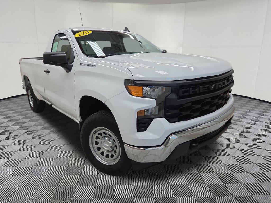 Used 2024 Chevrolet Silverado 1500 W/T w/ WT Value Package AWD/4WD image 3