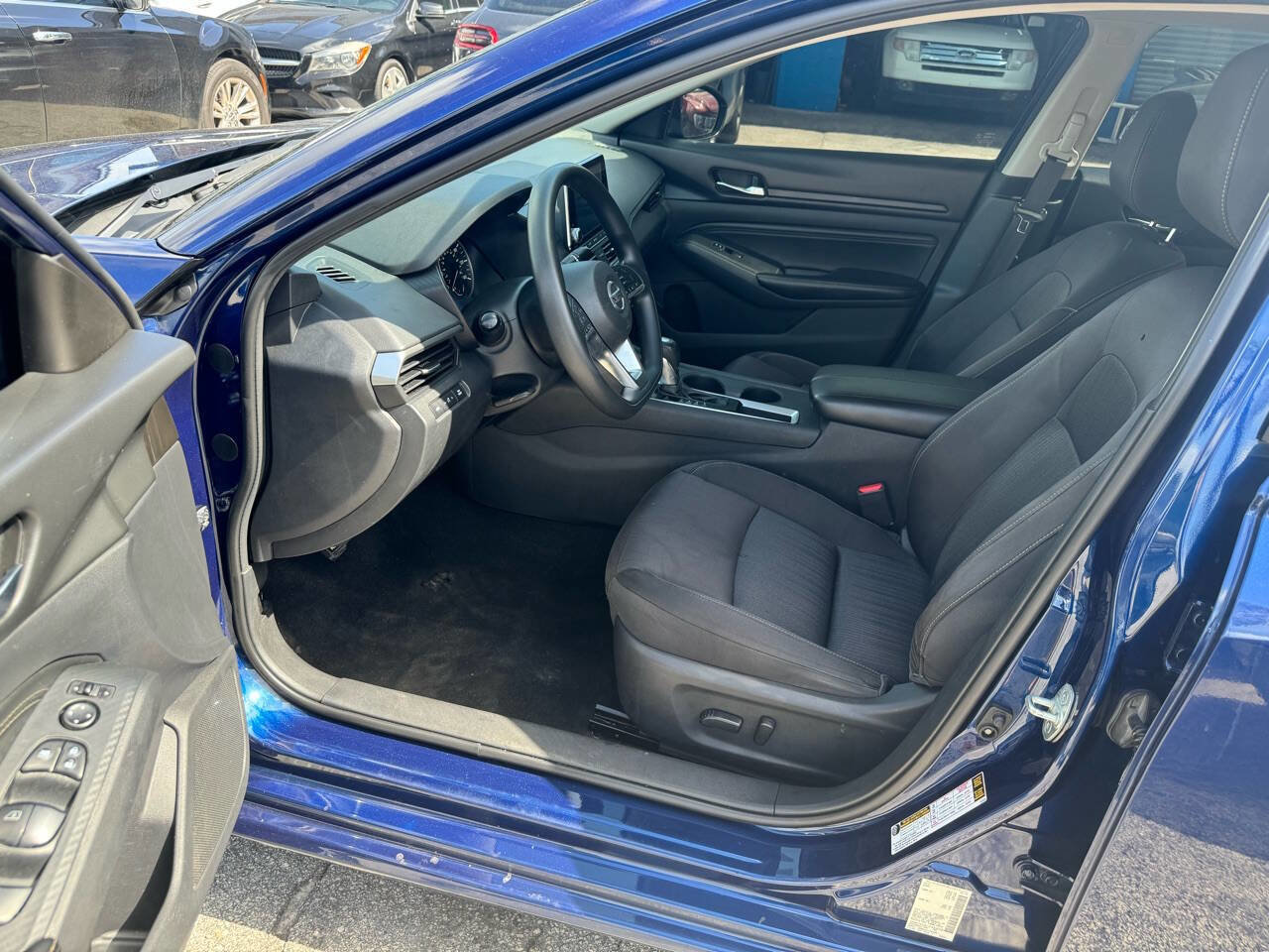 Used 2019 Nissan Altima 2.5 S image 10