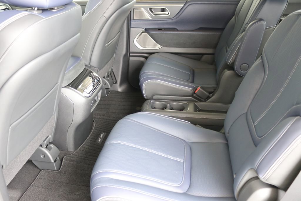 New 2026 INFINITI QX80 4WD image 26