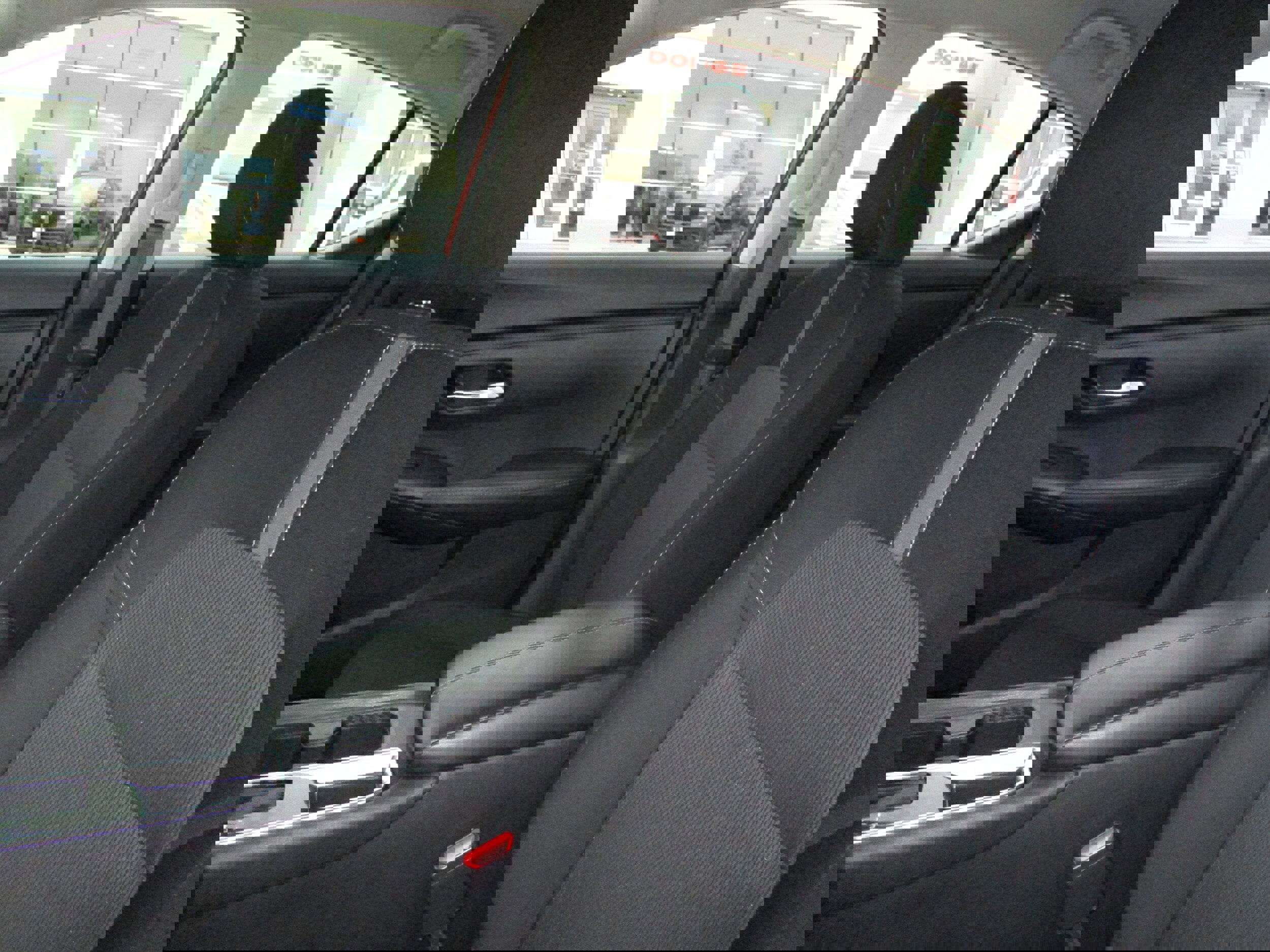 Used 2024 Nissan Sentra SV image 28