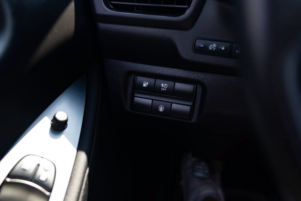 Used 2024 Nissan Leaf S FWD image 13