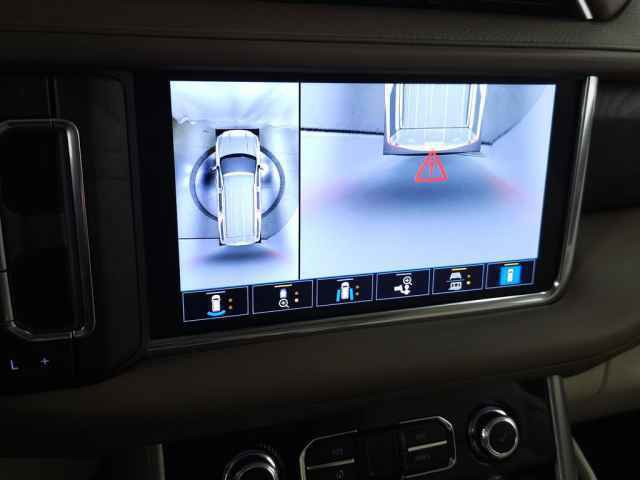 Used 2021 GMC Yukon XL Denali AWD/4WD image 35